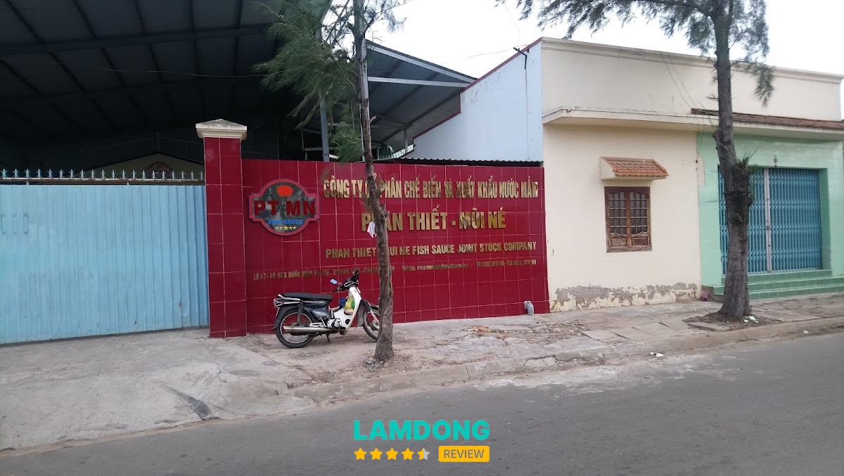 Công ty nước mắm Phan Thiết Mũi Né – khu chế biến nước mắm