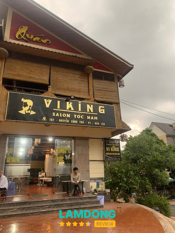 VIKING 29+1Shin – không gian barber