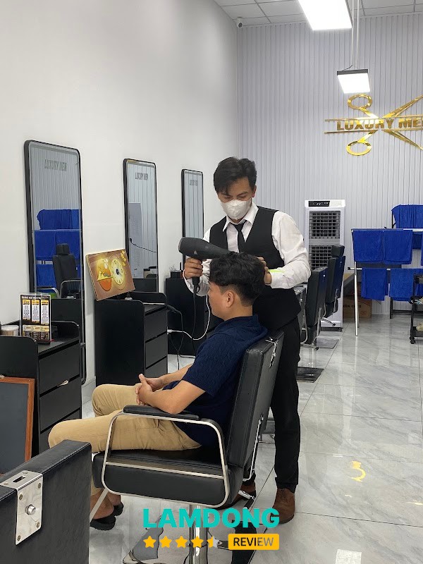 LUXURY MEN Bảo Lộc – không gian barber