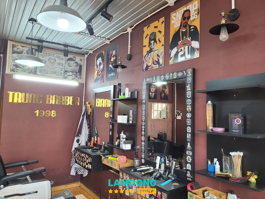 Trung Barber – không gian tiệm tóc nam