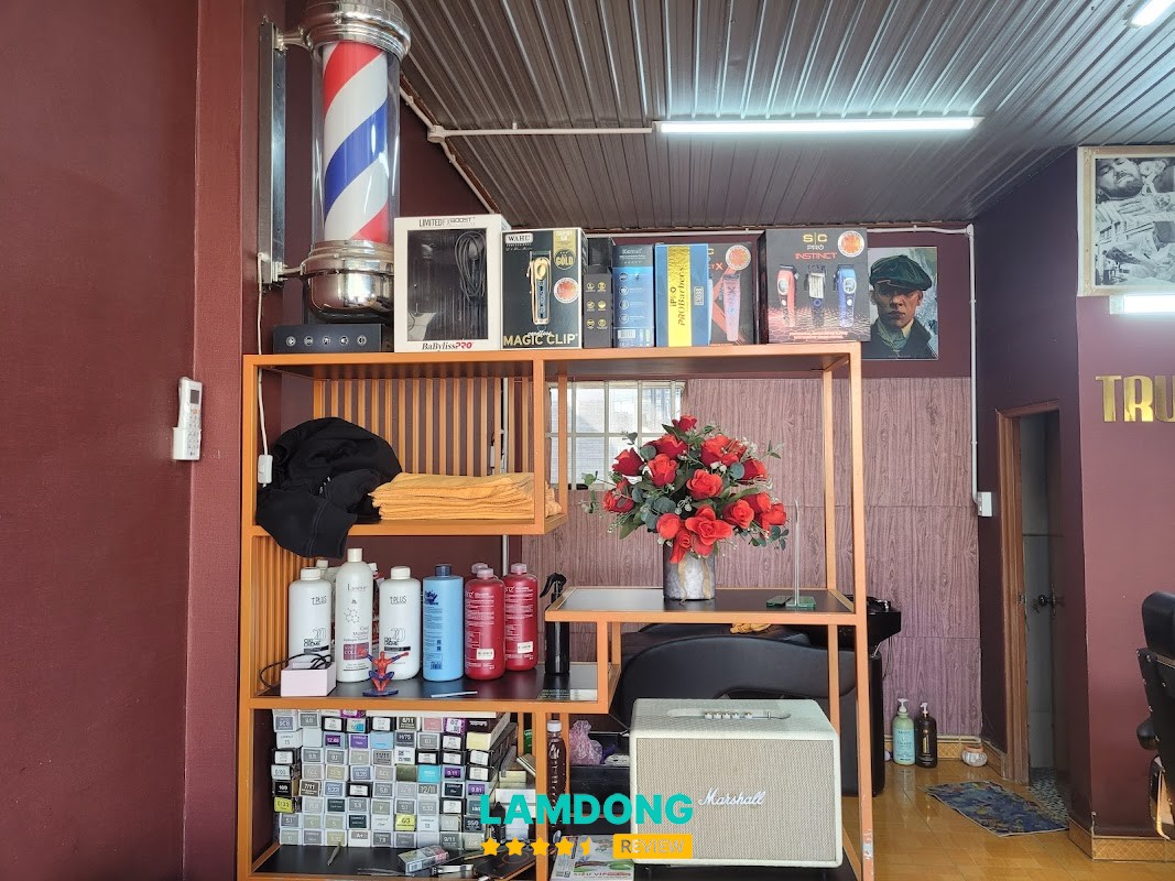 Trung Barber – dịch vụ cắt tóc nam