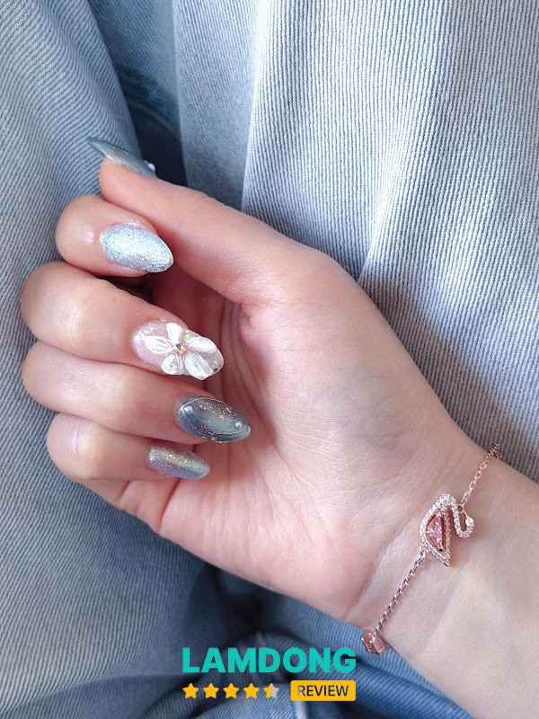 Miissa Nails - thực hành mẫu nail nghệ thuật