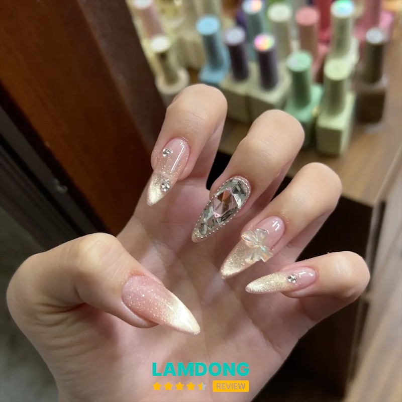 Trang Gấu Nail - mẫu nail Douyin