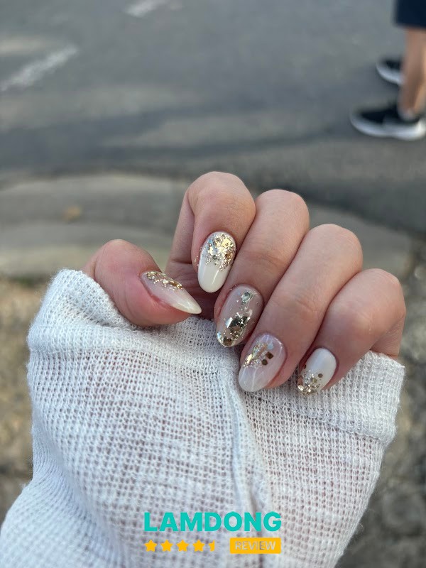 DEB nailroom - thực hành pha màu nail