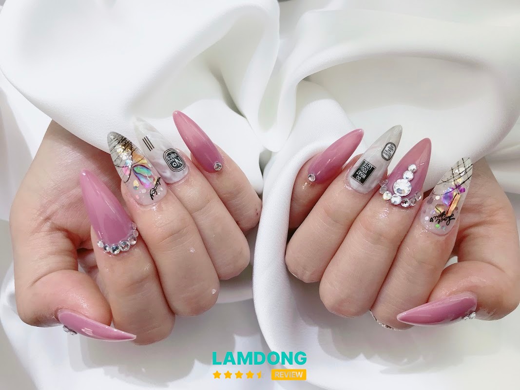 An nhiên nails & eyelash – không gian làm đẹp