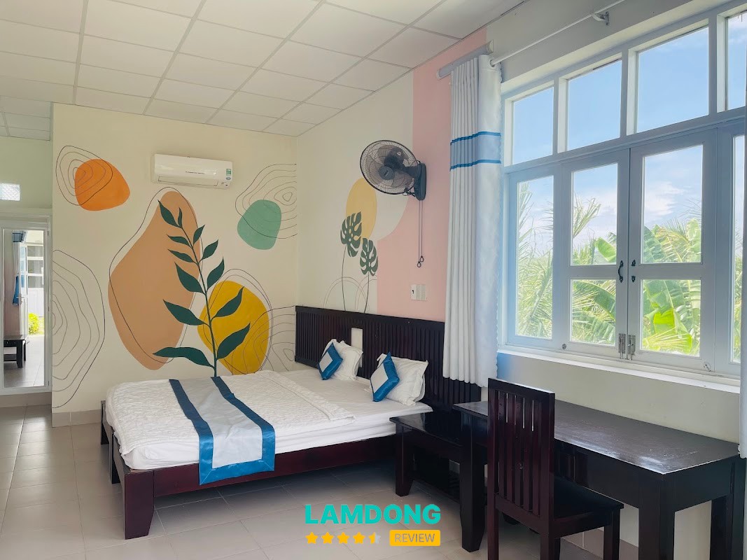 Đồi Dừa Homestay – sân vườn