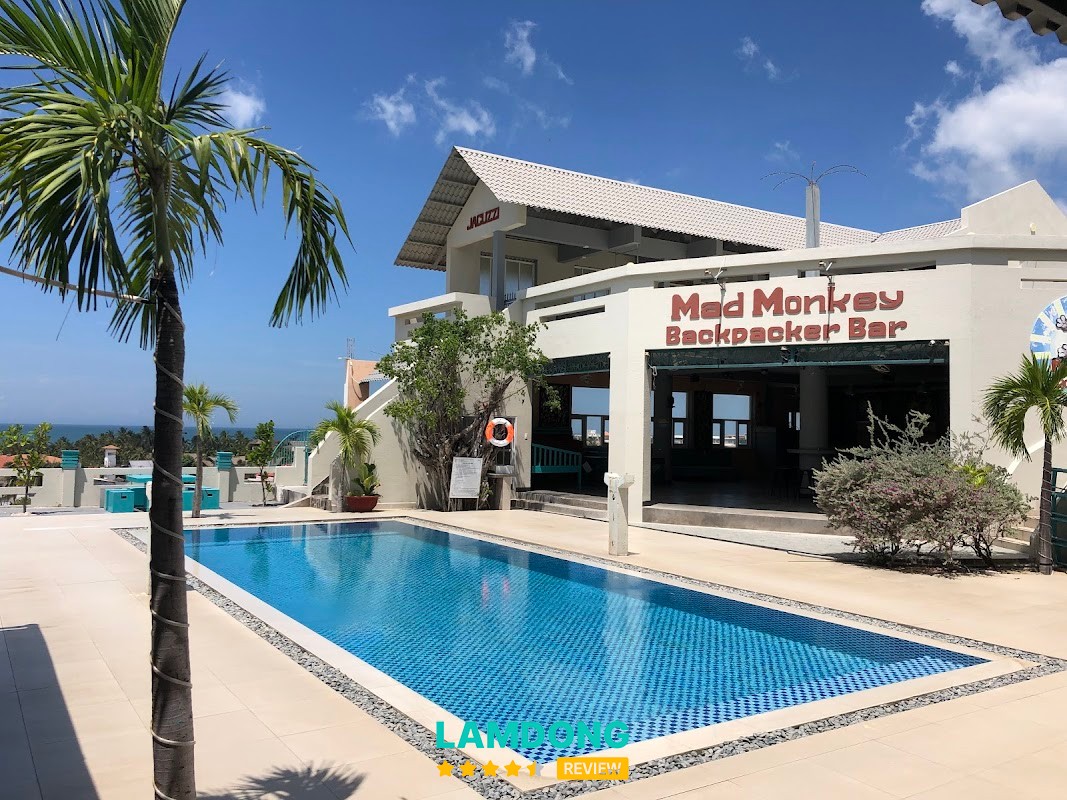 Mui Ne Hills Backpackers – 69C Nguyễn Đình Chiểu, khu phố 1, Mũi Né, Lâm Đồng 77118, Việt Nam