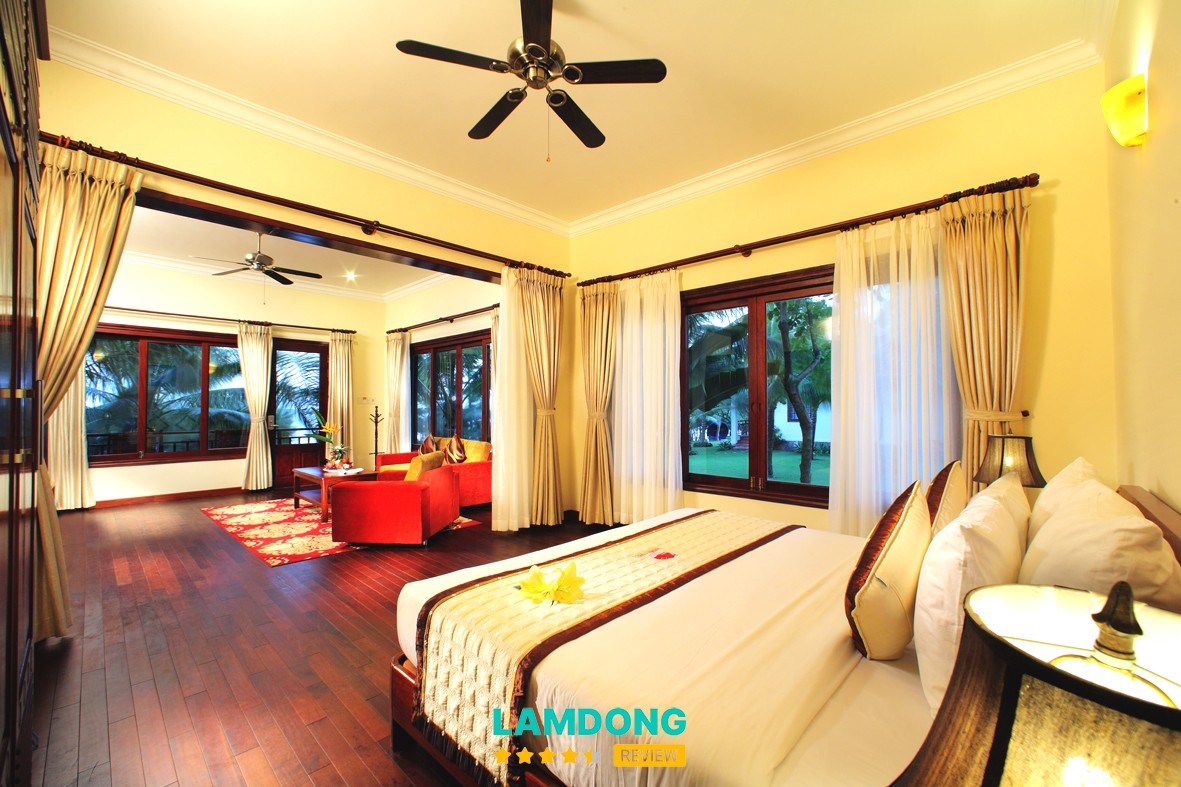 Golden Coast Resort & Spa – hồ bơi