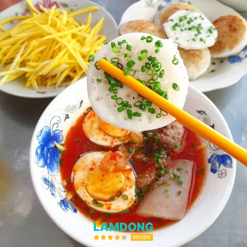 Bánh Căn Lân Nguyệt – bánh căn