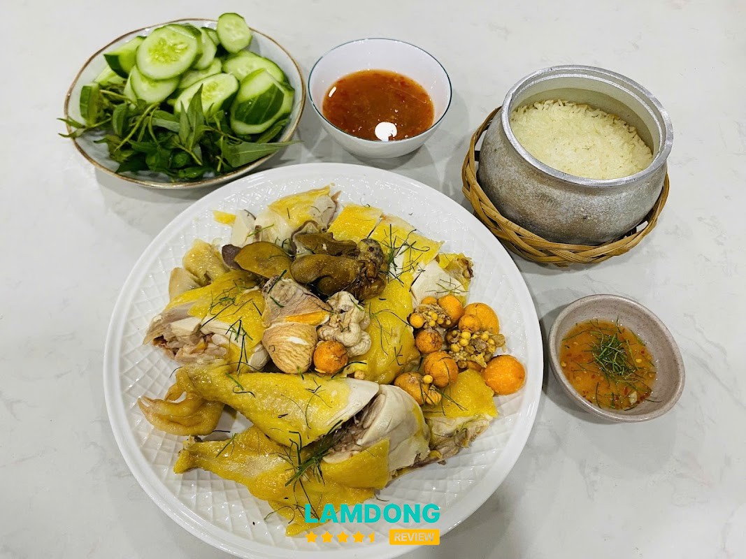 Cơm Gà Hạnh Hương – cơm gà