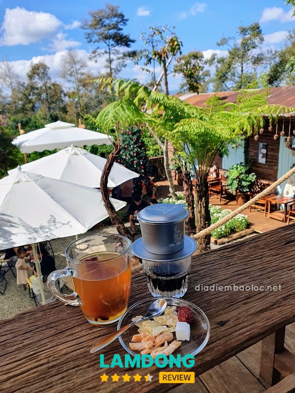 Tiệm cà phê Bên Hiên Nhà – góc decor