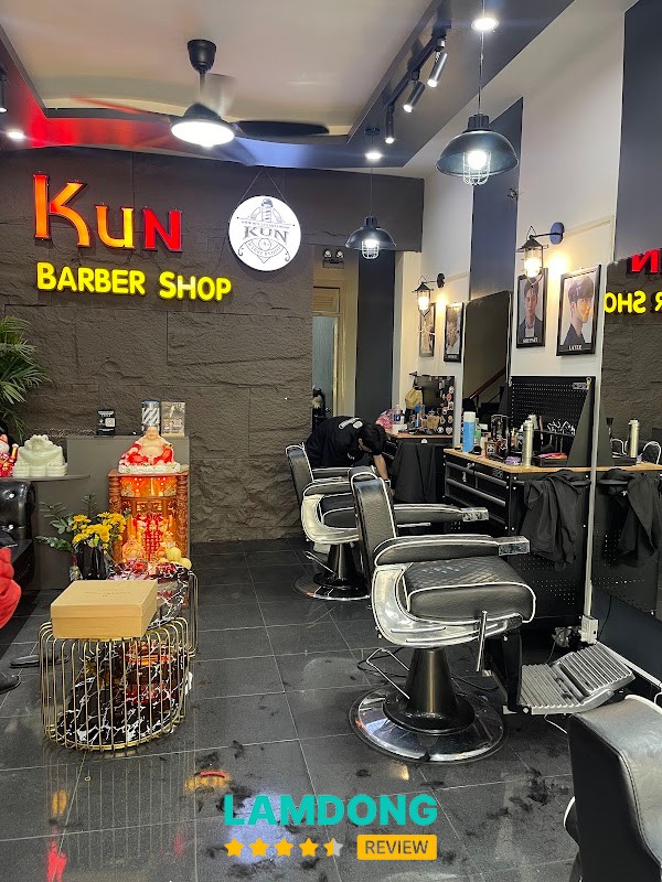 Kun Barber Shop – không gian làm tóc