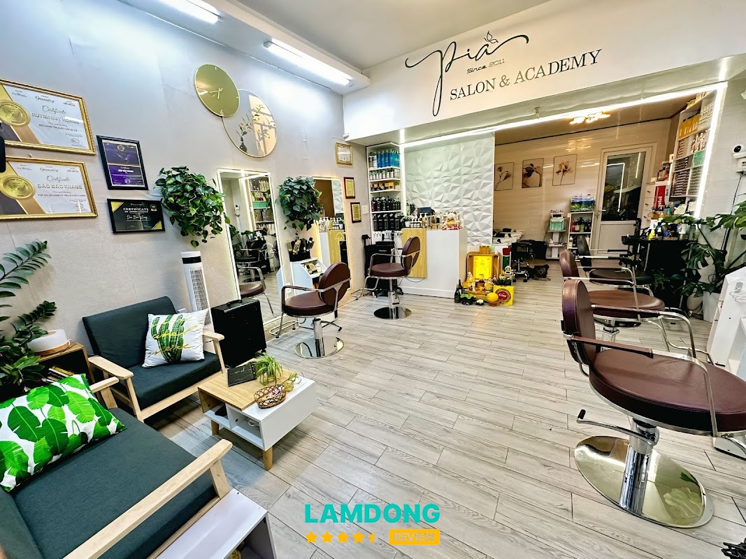 Hạt Dẻ Hair Studio Dalat – không gian chăm sóc tóc
