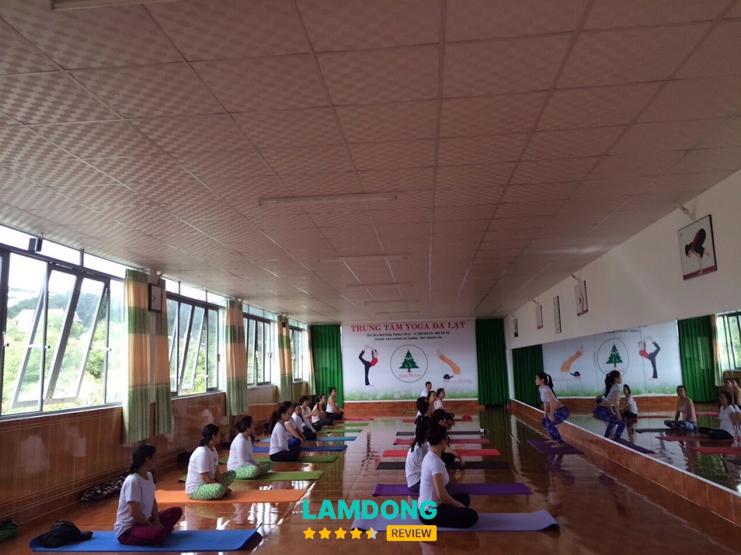 YOGA ĐÀ LẠT