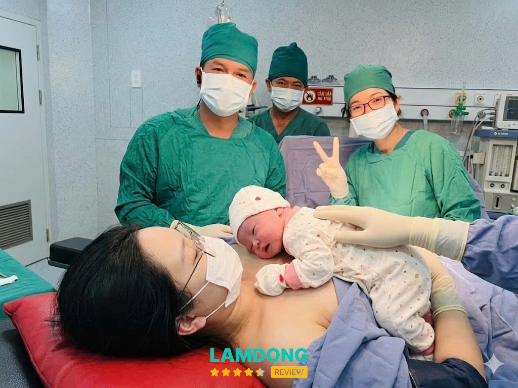 PHÒNG KHÁM SẢN PHỤ KHOA BS BA – khu vực phòng khám