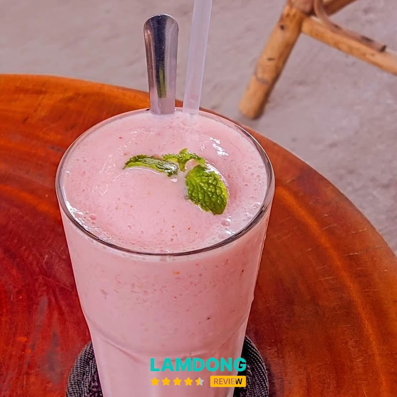 The Sea Coffee – góc ngồi ven biển Phan Thiết