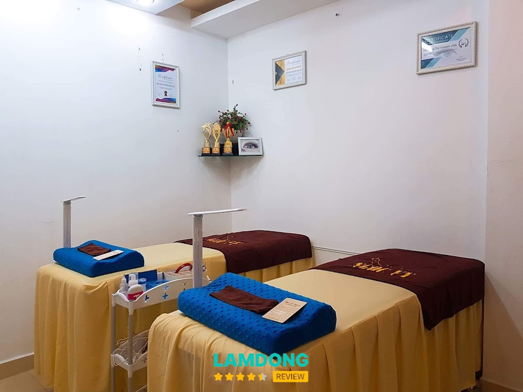 Ngọc Vy Beauty Đà Lạt – làm mày môi