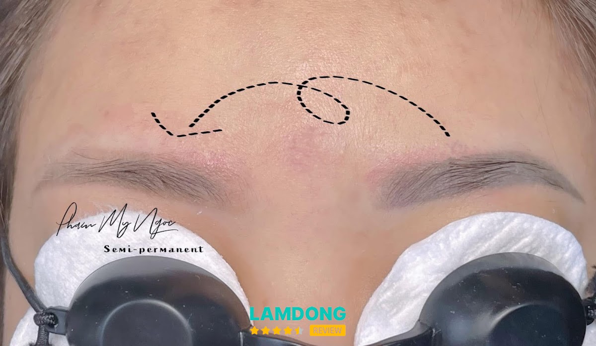 Phạm Mỹ Ngọc Đà Lạt – xóa mày và phun môi