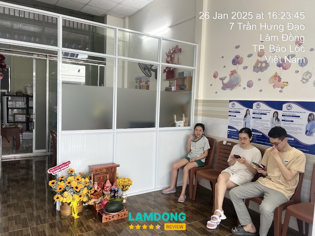 PHÒNG KHÁM NHI ĐỒNG BẢO LỘC – khu vực phòng khám
