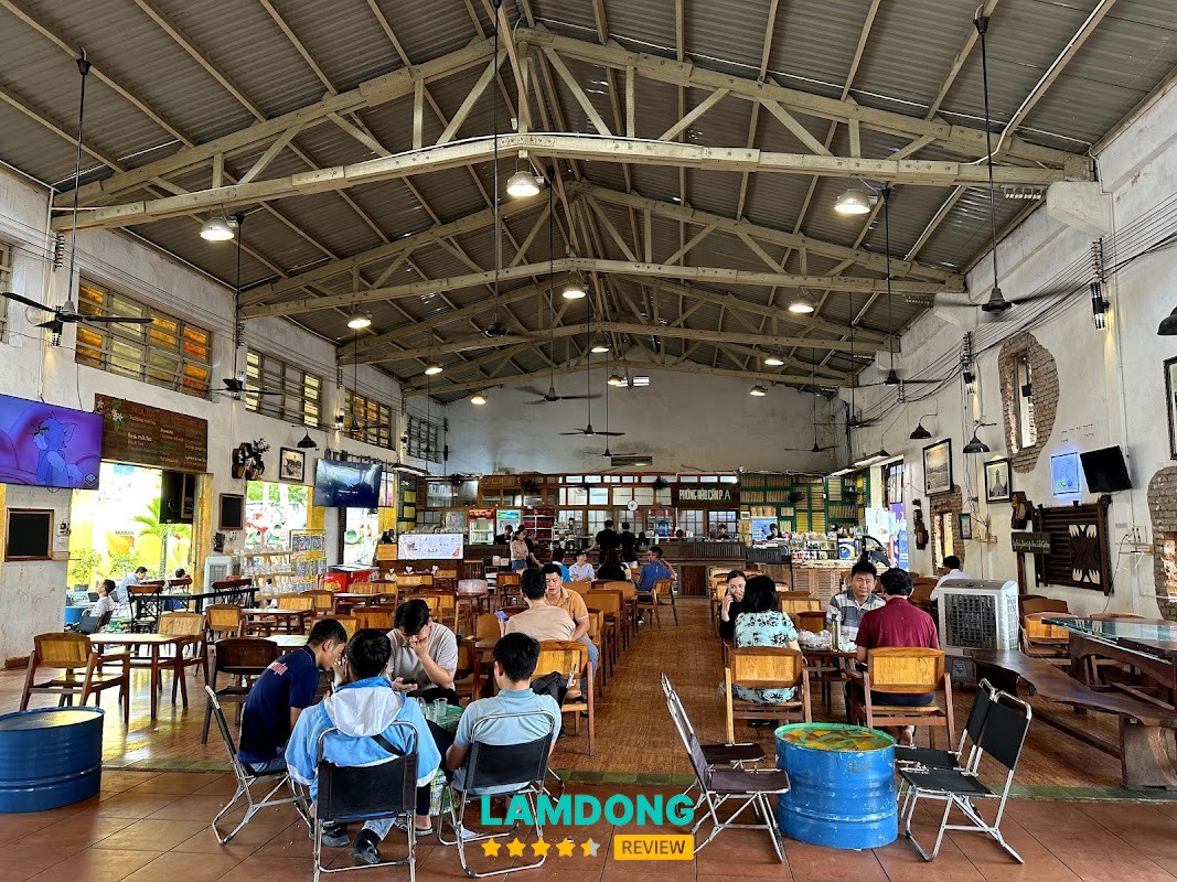 P.A Coffee – không gian nghe nhạc acoustic
