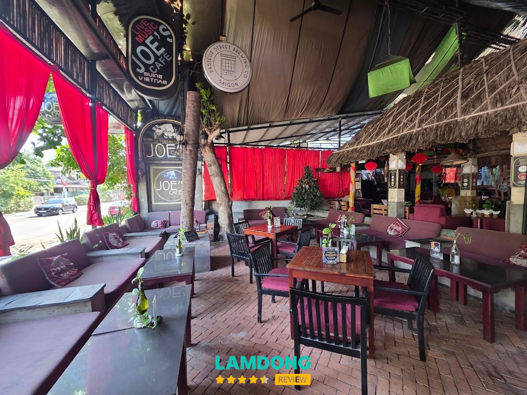 Joe's Cafe Mũi Né – cafe bar có nhạc sống