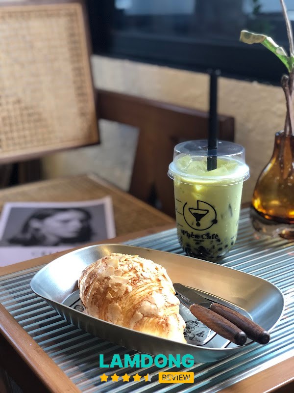 Phễu Cafe – không gian cafe có nhạc sống