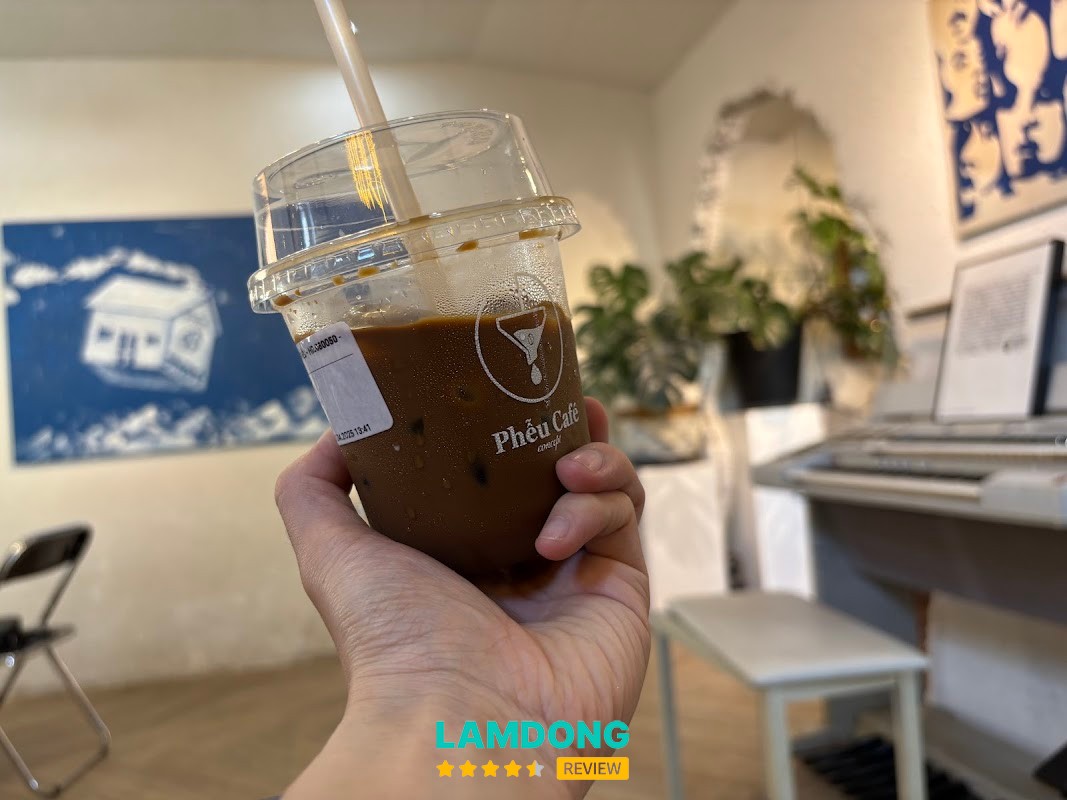 Phễu Cafe – quán cà phê chill ở Phan Thiết