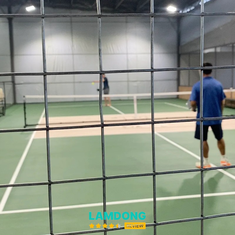 CLB Pickleball gần hồ Xuân Hương