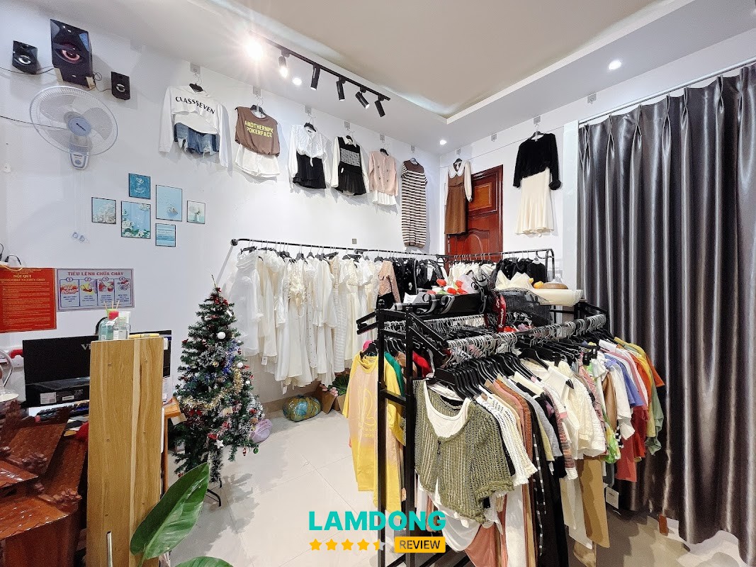 3 Mí Store – không gian thời trang nữ