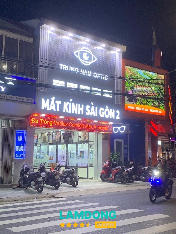 Mắt Kính Sài Gòn 2 Đà Lạt – thiết bị và khu tư vấn
