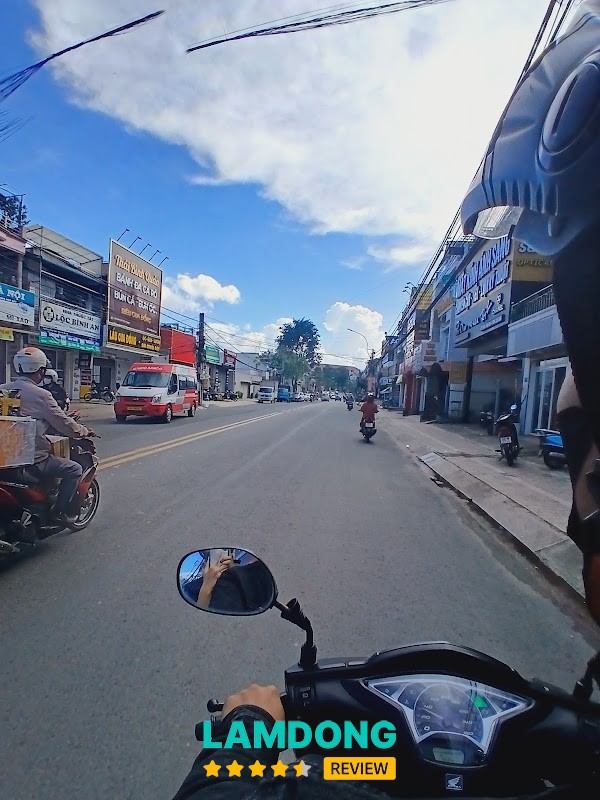 Mắt Kính Ánh Sáng Đà Lạt – cửa hàng kính