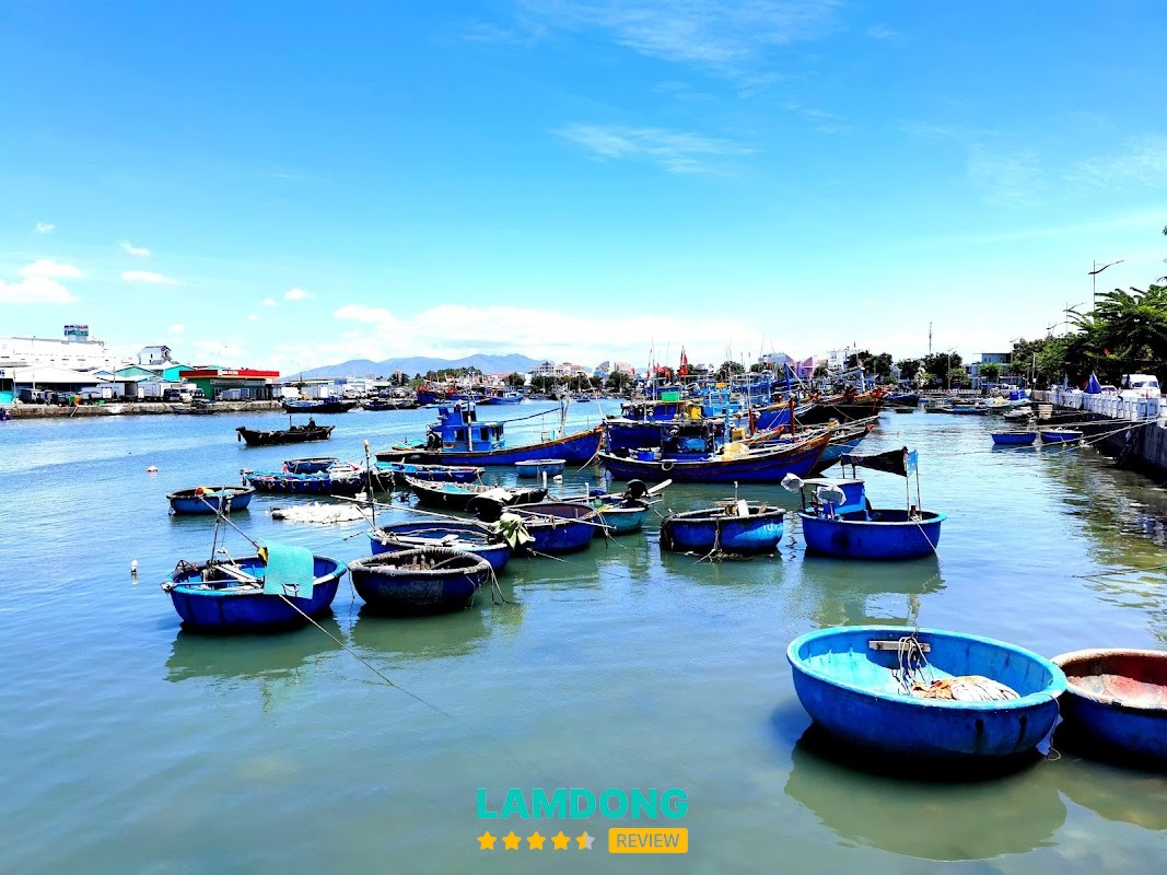 Địa điểm ngắm hoàng hôn – góc biển chiều