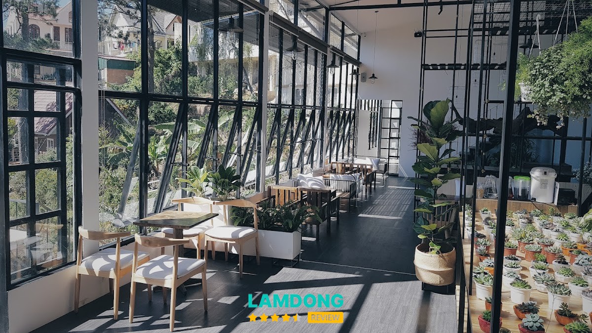 Nhà Lồng Coffee – 6A Trần Hưng Đạo, Đà Lạt