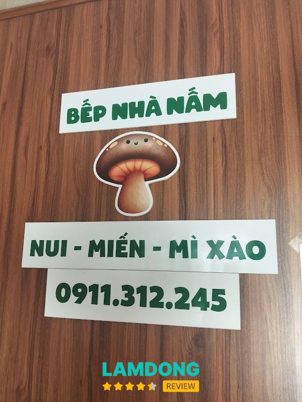 Bếp nhà nấm – mì xào Đà Lạt ngon giá sinh viên