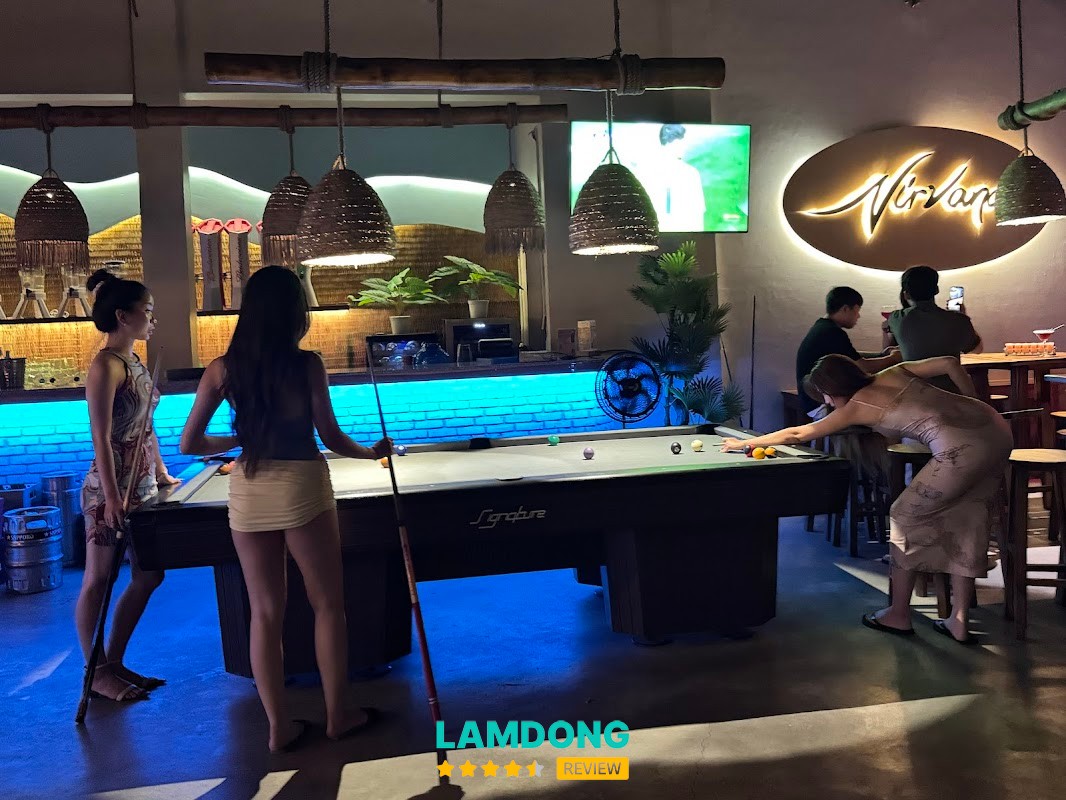 Nirvana Beach Club Mũi Né