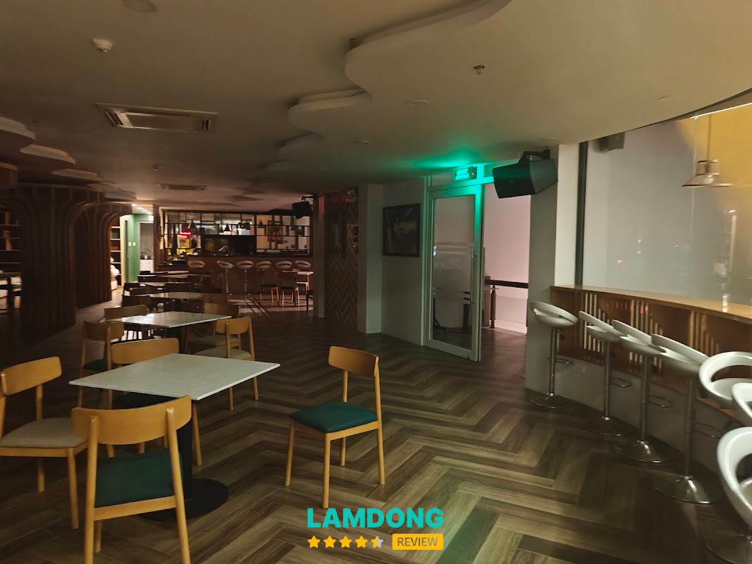 The Palms Lounge – đồ uống đẹp