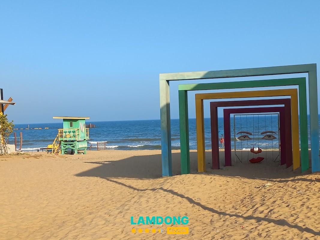 YOYO Beach Club – bar Tiến Thành