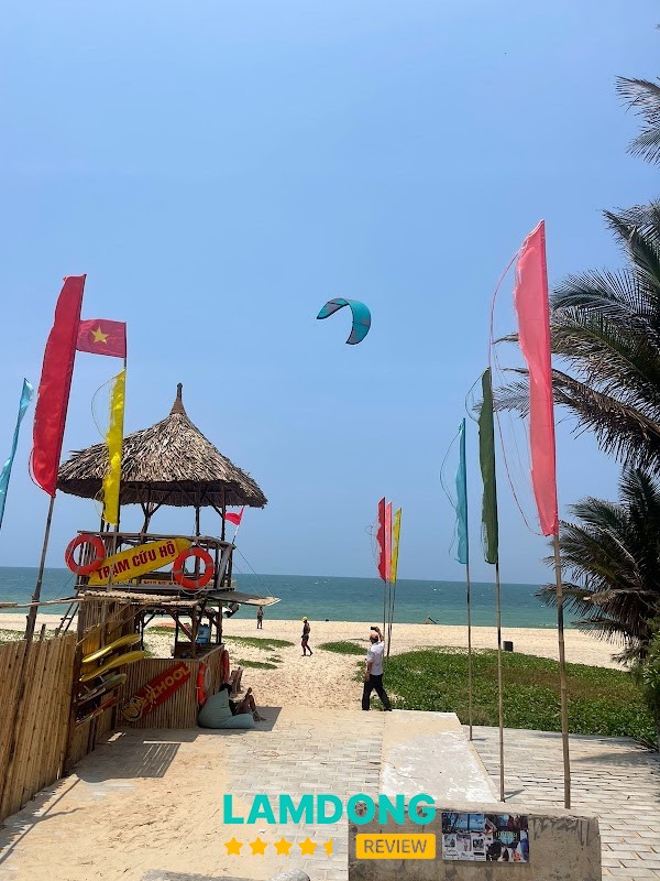 Mui Ne Bay Kite School – thiết bị lướt ván diều