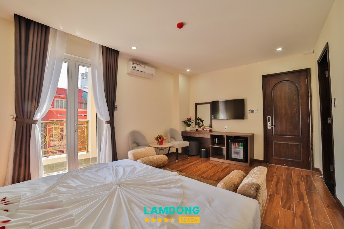 Dalat Paradise Hotel – phòng khách sạn trung tâm