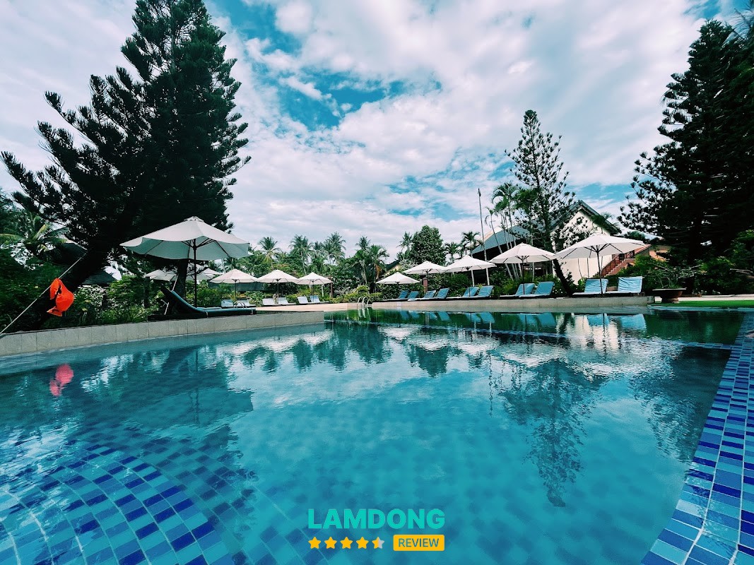Little Mũi Né Cottages Resort khu vườn