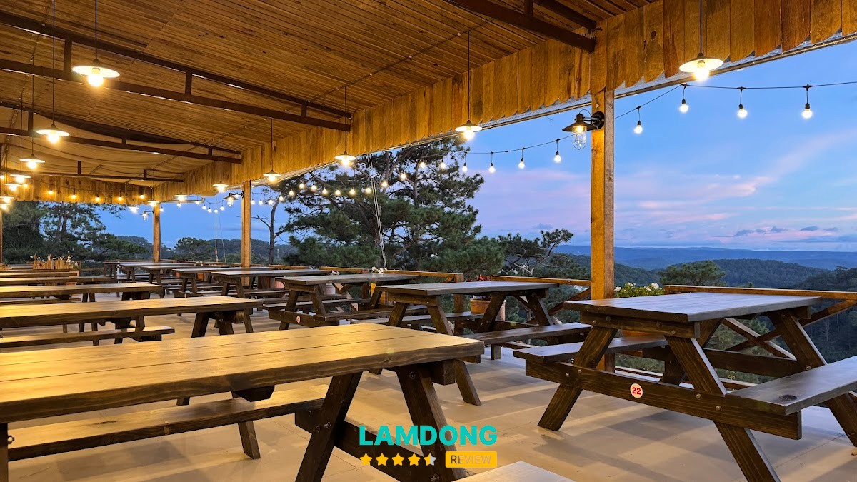 Tiệm Nướng Trên Mây Đà Lạt