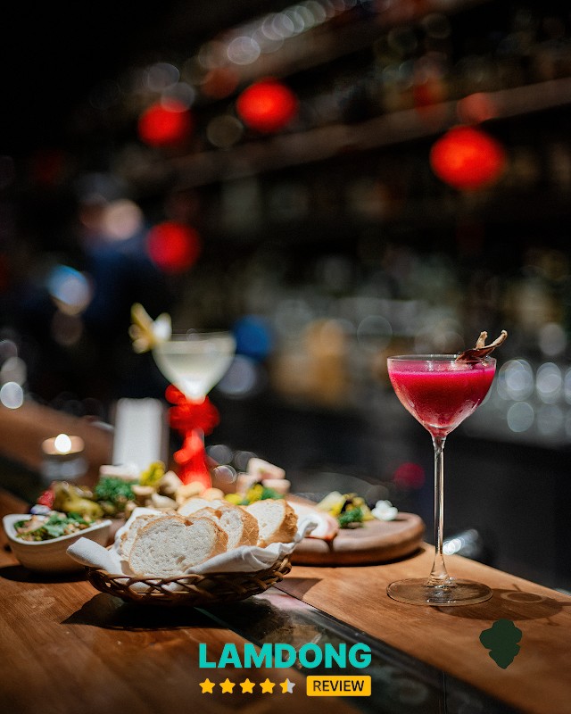 Gemination đồ ăn và cocktail