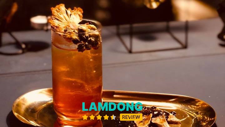 Fox’s Den cocktail