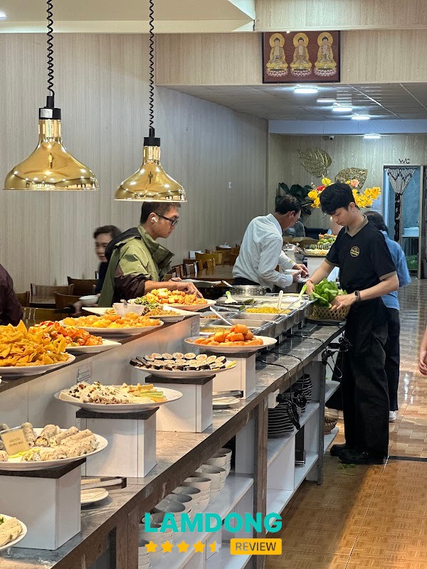 Buffet Chay Nhà Tấm – quán ăn chay Đà Lạt