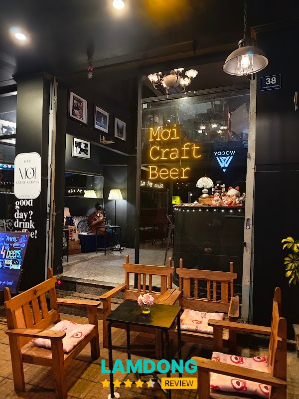 MƠI Craft Beer không gian ấm cúng