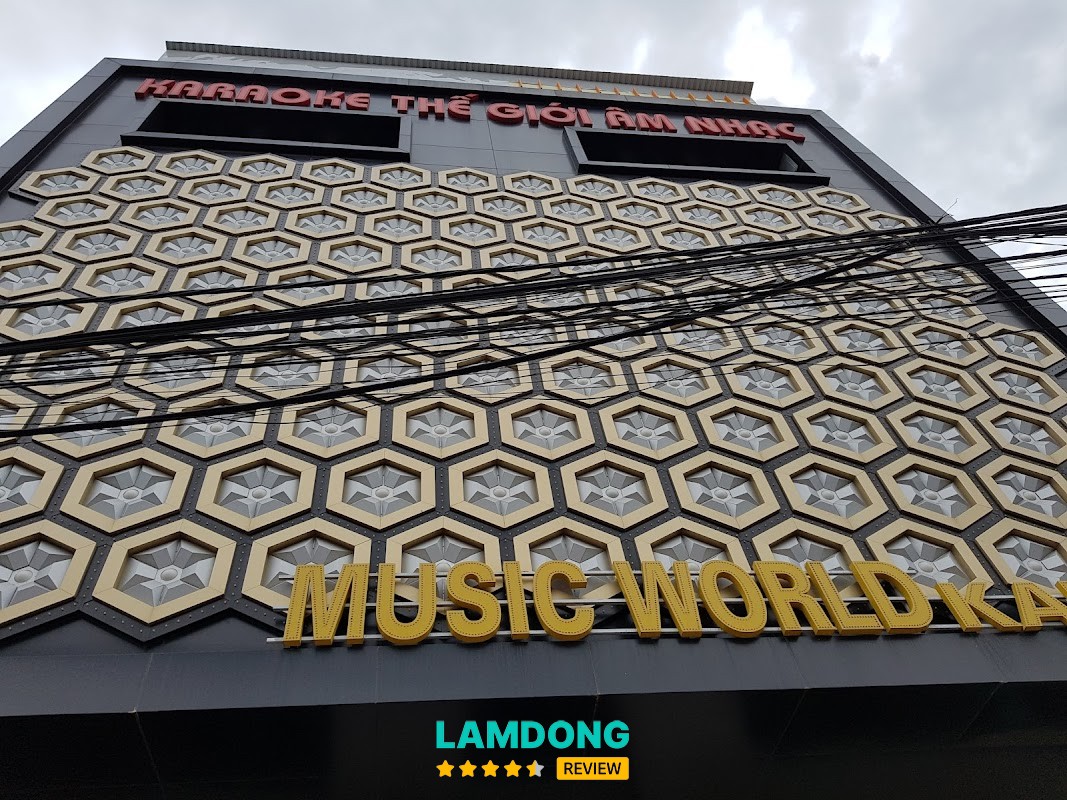 Karaoke Music World – karaoke gần resort Mũi Né