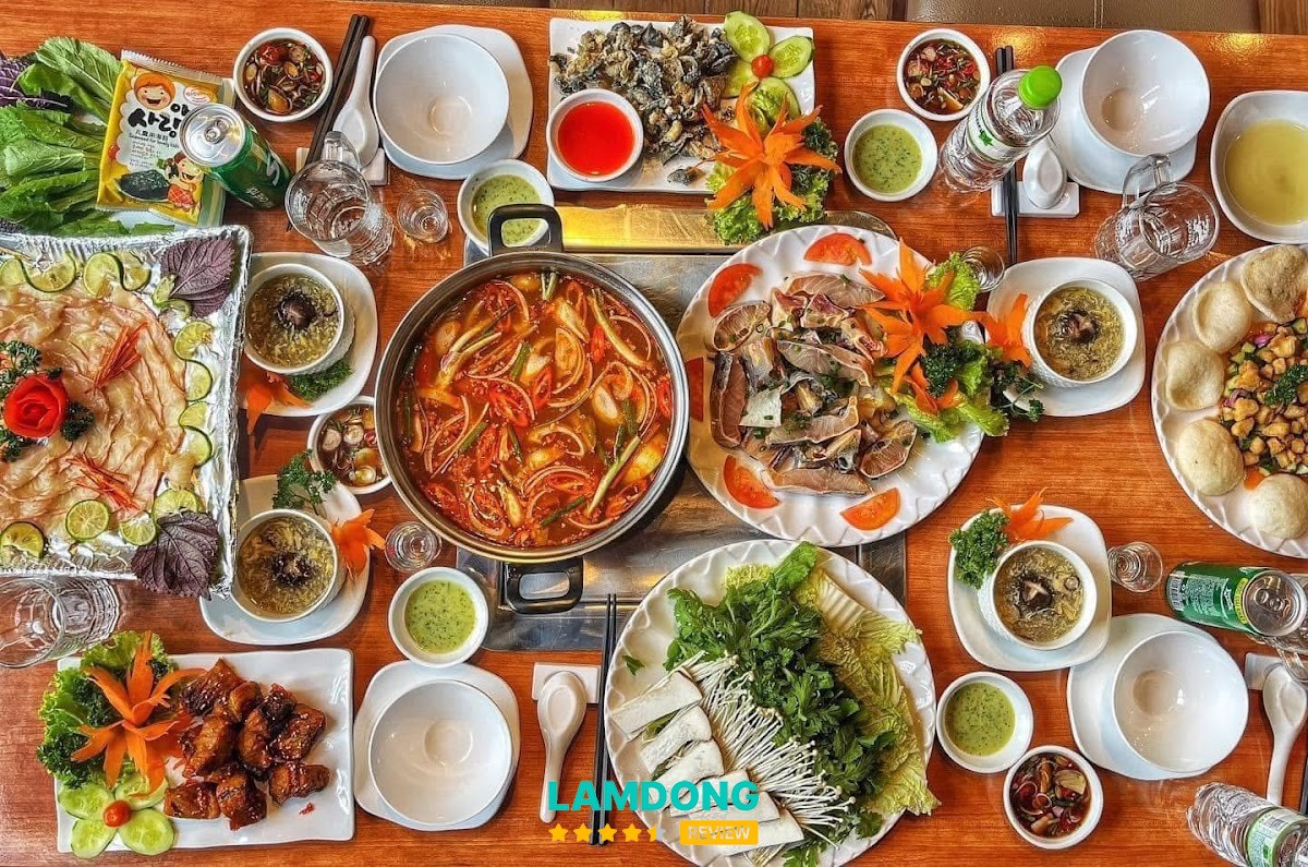 Lẩu cá Tầm Hoàng Gia – cá tầm tươi