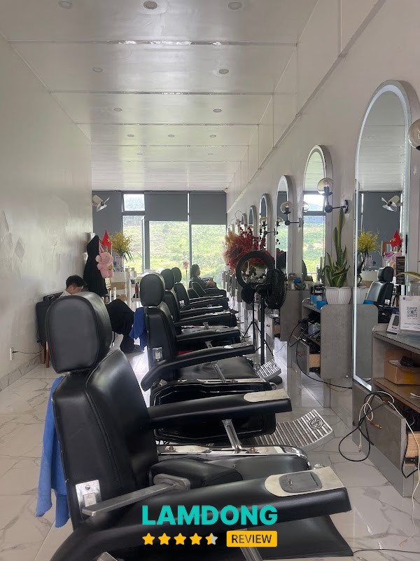 THÁI SANG hairsalon – không gian làm tóc