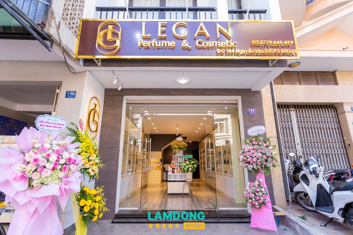 TRÂN TUYẾT Cosmetics – 138 Hai Bà Trưng