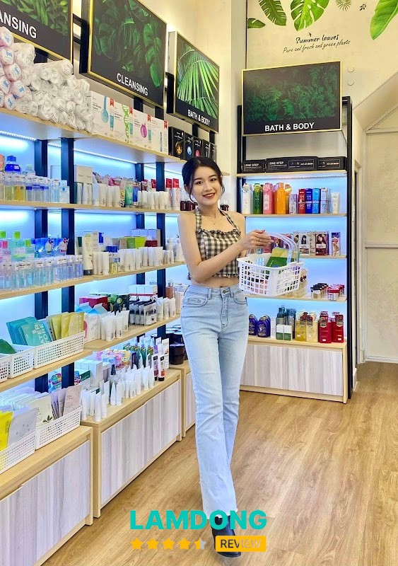 EllyShop – sản phẩm làm đẹp